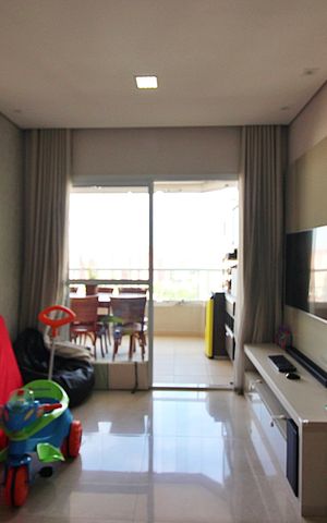 Apartamento à venda com 77m², 2 quartos e 2 vagasSala