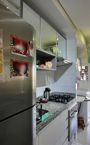 Apartamento à venda com 77m², 2 quartos e 2 vagasCozinha e Área de Serviço