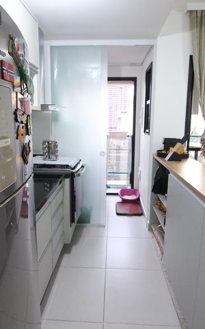 Apartamento à venda com 64m², 2 quartos e 2 vagasCozinha