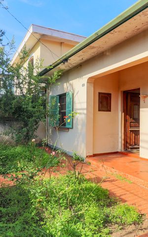 Casa à venda com 300m², 2 quartos e 4 vagasGaragem