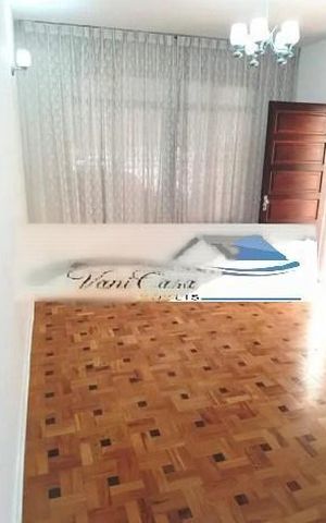 Casa à venda com 170m², 3 quartos e 2 vagas