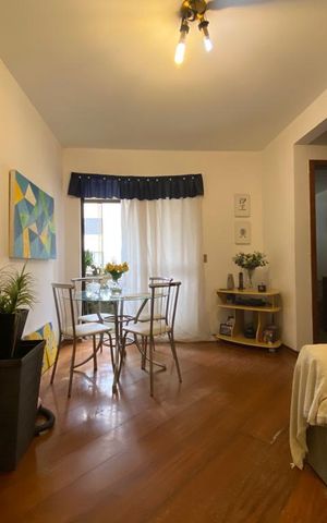 Apartamento à venda com 52m², 2 quartos e sem vaga Apartamento à venda com 52m², 2 quartos e sem vagaSala