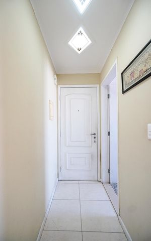 Apartamento à venda com 72m², 3 quartos e 2 vagas Apartamento à venda com 72m², 3 quartos e 2 vagasHall de entrada