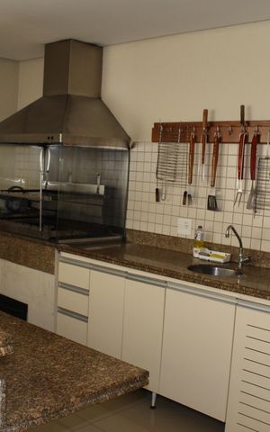 Apartamento à venda com 156m², 3 quartos e 4 vagasÁrea comum - Churrasqueira