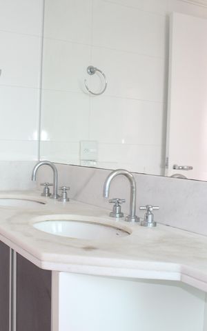 Apartamento à venda com 156m², 3 quartos e 4 vagasBanheiro da Suíte 3