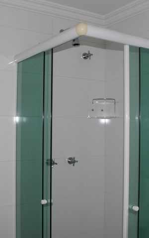 Apartamento à venda com 156m², 3 quartos e 4 vagasBanheiro da Suíte 1