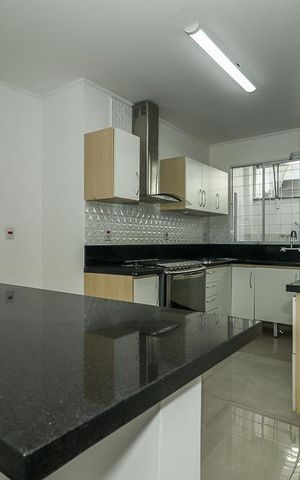 Casa à venda com 255m², 3 quartos e 4 vagasCozinha