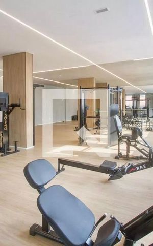 Apartamento à venda com 131m², 3 quartos e 2 vagas Apartamento à venda com 131m², 3 quartos e 2 vagasAcademia