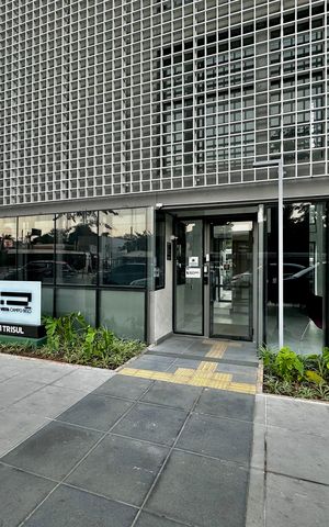Apartamento à venda com 131m², 3 quartos e 2 vagas Apartamento à venda com 131m², 3 quartos e 2 vagasFachada