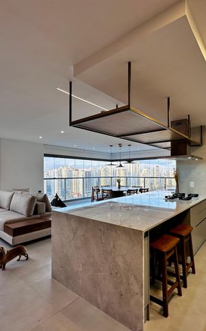 Apartamento à venda com 131m², 3 quartos e 2 vagas Apartamento à venda com 131m², 3 quartos e 2 vagasCozinha