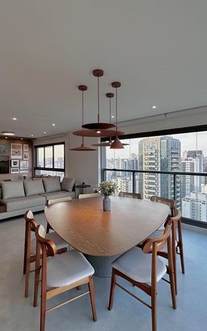 Apartamento à venda com 131m², 3 quartos e 2 vagas Apartamento à venda com 131m², 3 quartos e 2 vagasSala