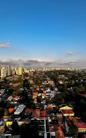 Apartamento à venda com 131m², 3 quartos e 2 vagas Apartamento à venda com 131m², 3 quartos e 2 vagasVista