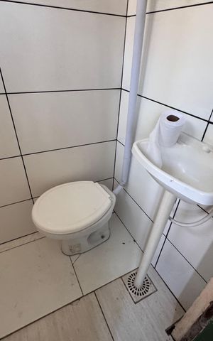 Casa à venda com 120m², 3 quartos e 2 vagas Casa à venda com 120m², 3 quartos e 2 vagasLavabo