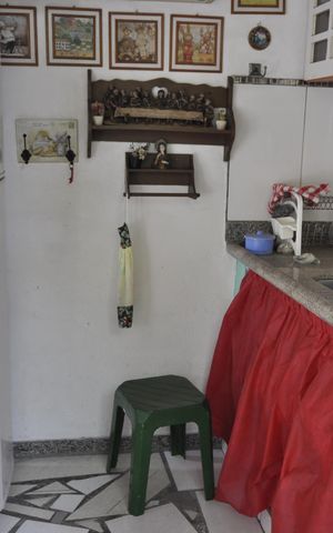 Casa à venda com 240m², 2 quartos e sem vagaArea comum