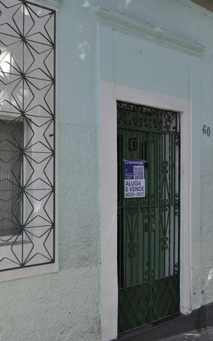 Casa à venda com 240m², 2 quartos e sem vagaFachada