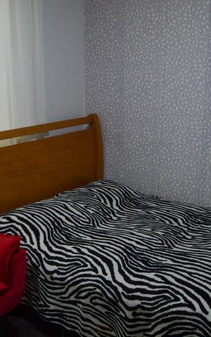 Casa de condomínio à venda com 180m², 3 quartos e 1 vaga Casa de condomínio à venda com 180m², 3 quartos e 1 vagaSuíte