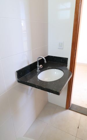 Apartamento para alugar com 59m², 2 quartos e 1 vagaBanheiro do Quarto 2