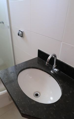 Apartamento para alugar com 59m², 2 quartos e 1 vagaBanheiro do Quarto 2