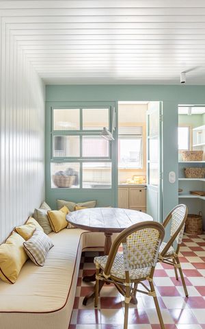 Apartamento para alugar com 90m², 2 quartos e 2 vagasCozinha