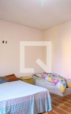 Casa à venda com 156m², 3 quartos e 2 vagas
