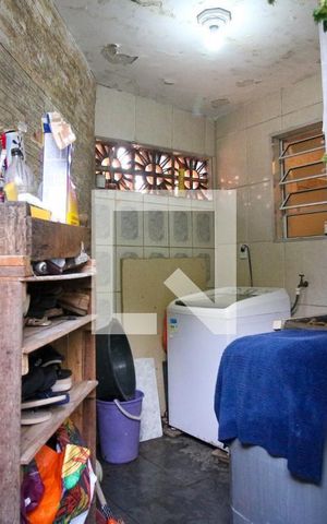 Casa à venda com 156m², 3 quartos e 2 vagas