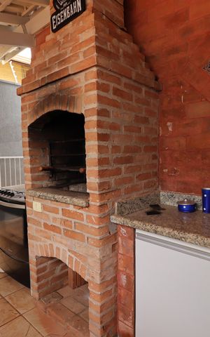 Casa para alugar com 200m², 4 quartos e 6 vagasÁrea gourmet / Piscina