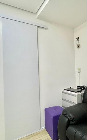 Casa à venda com 340m², 4 quartos e 2 vagas Casa à venda com 340m², 4 quartos e 2 vagasQuarto 3