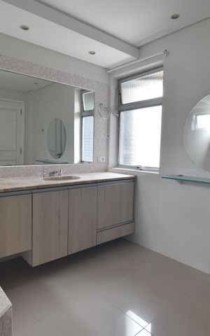 Apartamento para alugar com 284m², 4 quartos e 3 vagasBanheiro Suíte 1