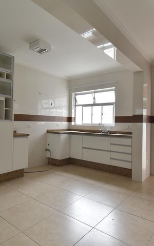 Apartamento para alugar com 284m², 4 quartos e 3 vagasCozinha