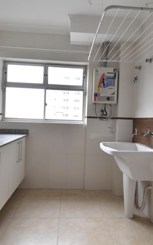 Apartamento para alugar com 284m², 4 quartos e 3 vagasÁrea de Serviço