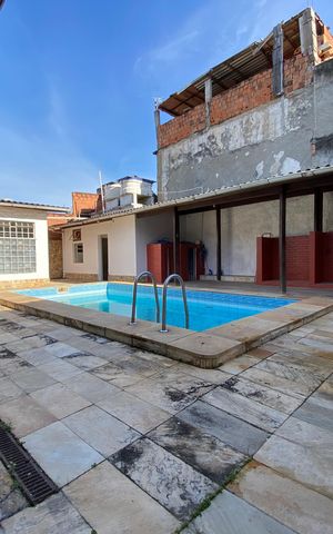 Casa de condomínio para alugar com 704m², 6 quartos e 2 vagas Casa de condomínio para alugar com 704m², 6 quartos e 2 vagasArea Gourmet / Piscina / Quintal