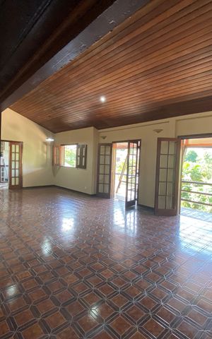 Casa de condomínio para alugar com 704m², 6 quartos e 2 vagas Casa de condomínio para alugar com 704m², 6 quartos e 2 vagasSala