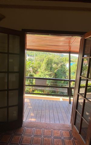 Casa de condomínio para alugar com 704m², 6 quartos e 2 vagas Casa de condomínio para alugar com 704m², 6 quartos e 2 vagasSala