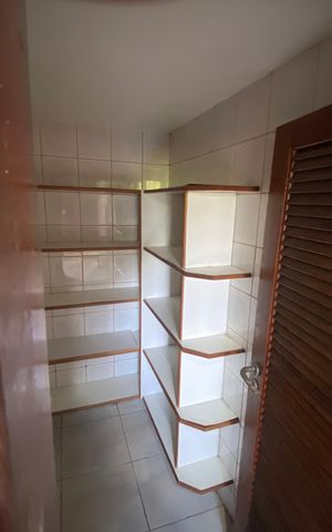 Casa de condomínio para alugar com 704m², 6 quartos e 2 vagas Casa de condomínio para alugar com 704m², 6 quartos e 2 vagasDispensa