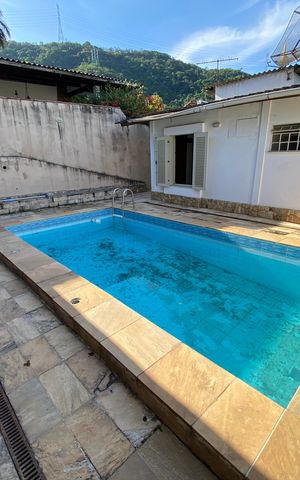 Casa de condomínio para alugar com 704m², 6 quartos e 2 vagas Casa de condomínio para alugar com 704m², 6 quartos e 2 vagasArea Gourmet / Piscina / Quintal