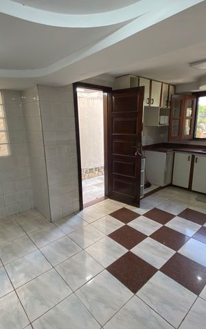 Casa de condomínio para alugar com 704m², 6 quartos e 2 vagas Casa de condomínio para alugar com 704m², 6 quartos e 2 vagasCozinha