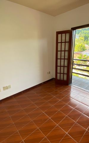 Casa de condomínio para alugar com 704m², 6 quartos e 2 vagas Casa de condomínio para alugar com 704m², 6 quartos e 2 vagasQuarto 4