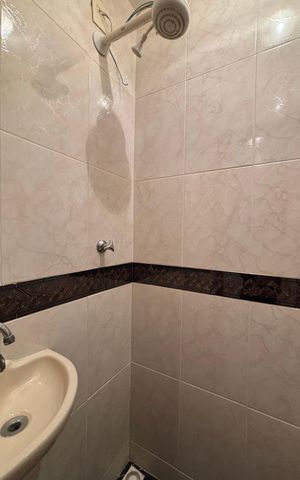 Apartamento à venda com 50m², 1 quarto e sem vagaÁrea de serviço - banheiro