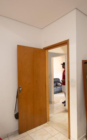 Casa à venda com 200m², 6 quartos e 1 vaga Casa à venda com 200m², 6 quartos e 1 vagaQuarto 2 casa 1