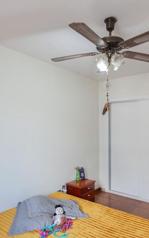 Casa à venda com 360m², 4 quartos e 4 vagas Casa à venda com 360m², 4 quartos e 4 vagasQuarto 4
