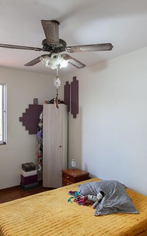 Casa à venda com 360m², 4 quartos e 4 vagas Casa à venda com 360m², 4 quartos e 4 vagasQuarto 4