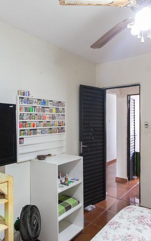 Casa à venda com 360m², 4 quartos e 4 vagas Casa à venda com 360m², 4 quartos e 4 vagasQuarto 2