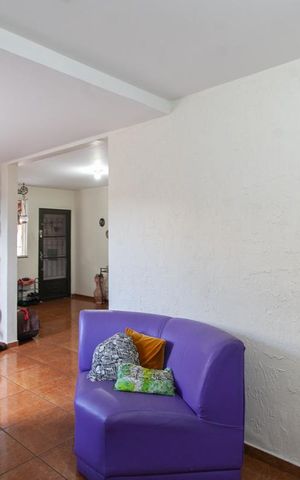 Casa à venda com 360m², 4 quartos e 4 vagas Casa à venda com 360m², 4 quartos e 4 vagasSala 2