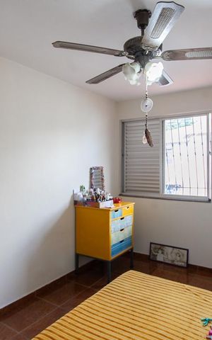 Casa à venda com 360m², 4 quartos e 4 vagas Casa à venda com 360m², 4 quartos e 4 vagasQuarto 4