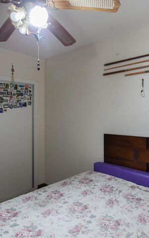 Casa à venda com 360m², 4 quartos e 4 vagas Casa à venda com 360m², 4 quartos e 4 vagasQuarto 2