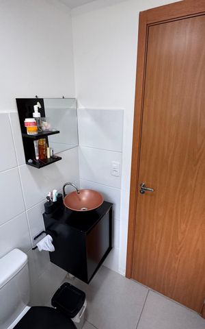 Apartamento à venda com 42m², 2 quartos e 1 vaga Apartamento à venda com 42m², 2 quartos e 1 vagaBanheiro