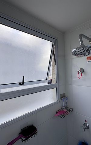 Apartamento à venda com 42m², 2 quartos e 1 vaga Apartamento à venda com 42m², 2 quartos e 1 vagaBanheiro