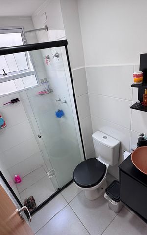 Apartamento à venda com 42m², 2 quartos e 1 vaga Apartamento à venda com 42m², 2 quartos e 1 vagaBanheiro