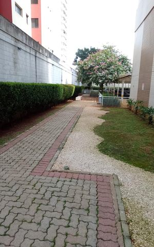 Apartamento para alugar com 102m², 3 quartos e 2 vagas Apartamento para alugar com 102m², 3 quartos e 2 vagasÁrea comum