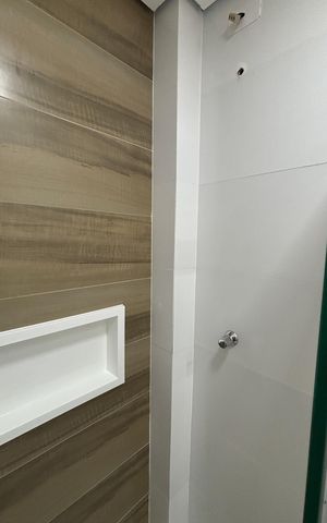 Apartamento à venda com 59m², 2 quartos e 2 vagas Apartamento à venda com 59m², 2 quartos e 2 vagasBanheiro
